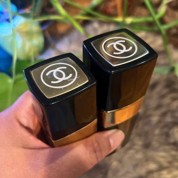 Chanel vintage Black and Gold cologne bottles - Picture 2 of 7